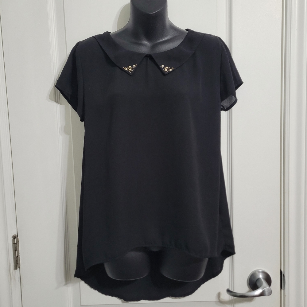 💲2️⃣ Xhilaration Black Semi-Sheer Hi-Low  Blouse Bead Accented Collar Sz Med